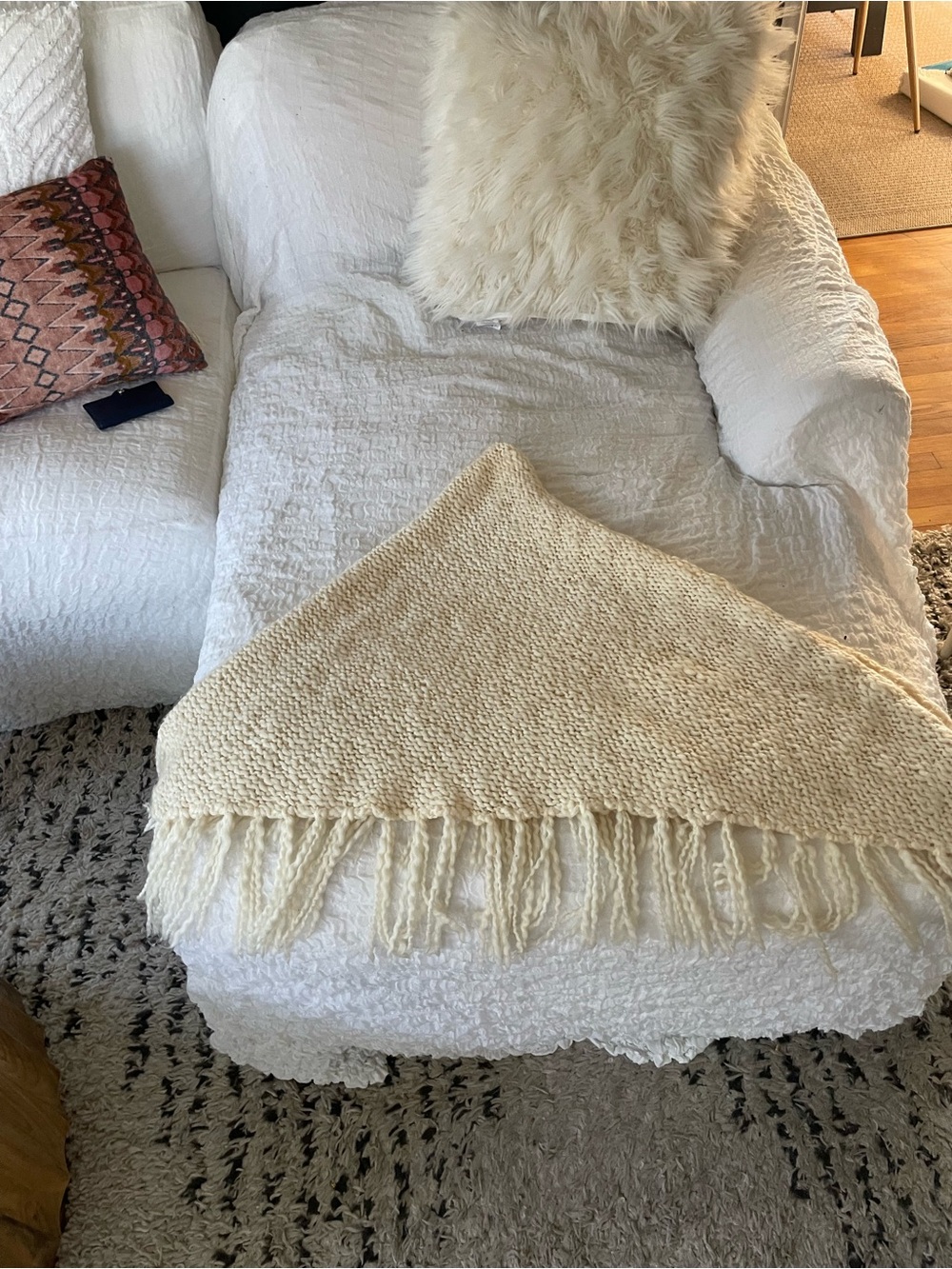 GAP Cream Fringe Knit shawl/wrap